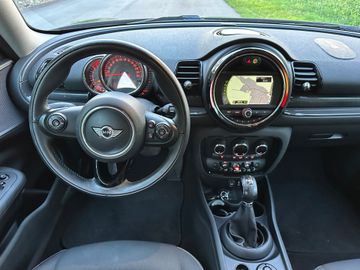 MINI Cooper D Clubman - 12