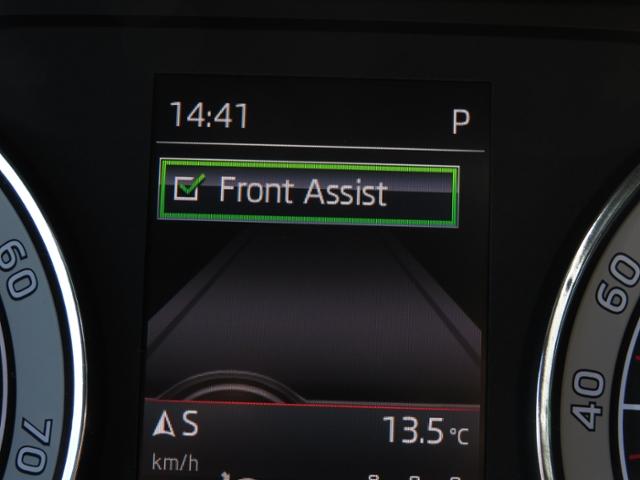 Skoda Superb Combi Sportline 1.8TSI AHK StHZ var. LB