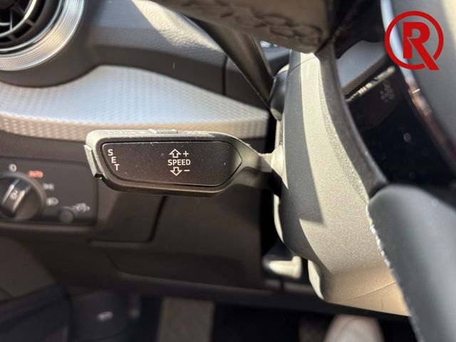 Q2 35 TFSI advanced 1.5 Navi Soundsystem PDCv+h 