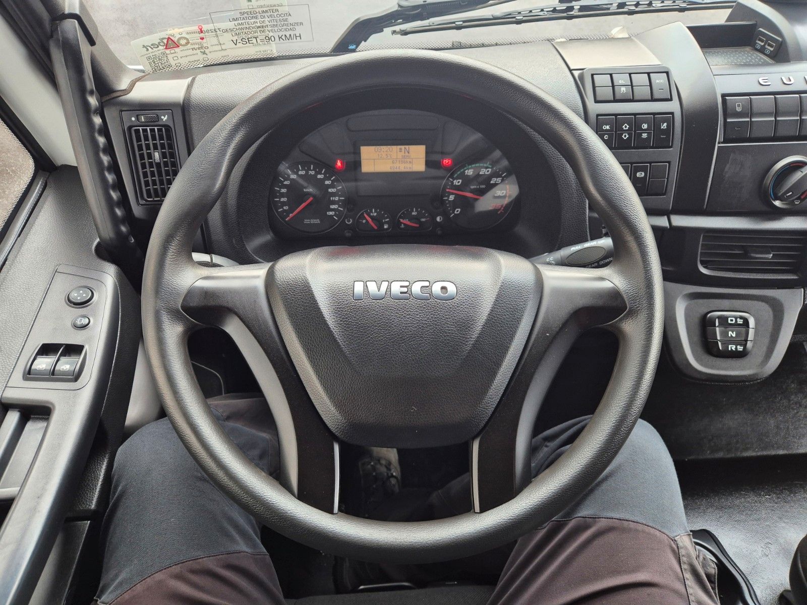 Fahrzeugabbildung Iveco Eurocargo ML75E21 LBW Klima 3 Sitze