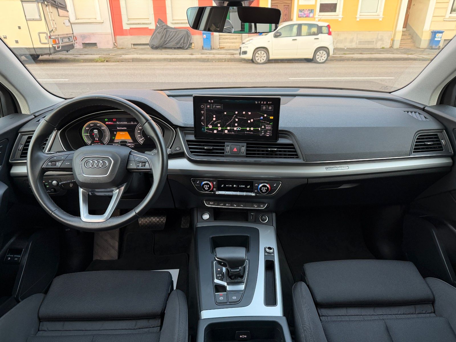 Fahrzeugabbildung Audi Q5 55 TFSI e quattro S-LINE ACC LANE ASSIST HUD