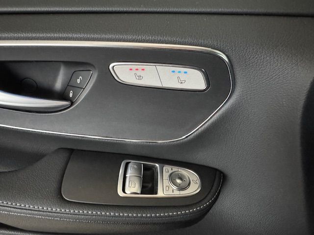V 300 d AVA AMG MOPF 4M AHK STHZG SITZLUFT Navi
