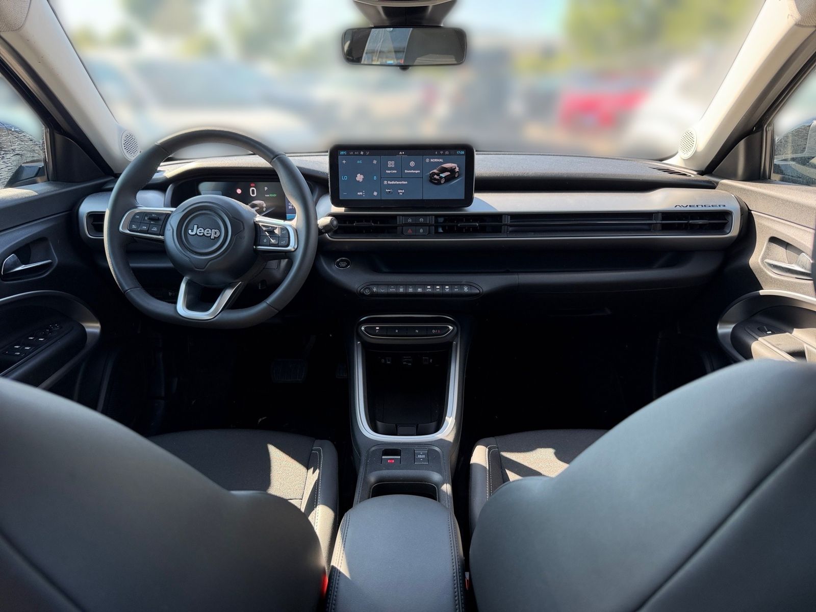Jeep Avenger Altitude Electric imagem 2