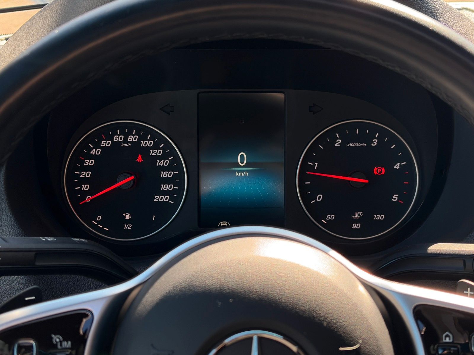 Fahrzeugabbildung Mercedes-Benz Hymer B-MC T 600 WhiteLine