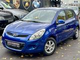 Hyundai i20 MANUELL  KLIMAANLAGE-MIT TÜV - Hyundai i20 aus 2010