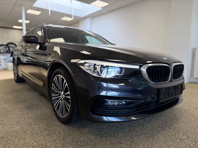 BMW 530d xDrive / SPORT / AMBIENTE / LED / VOLLLEDER
