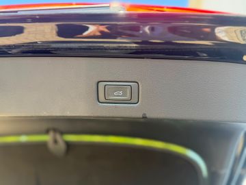 Audi A7 - 8