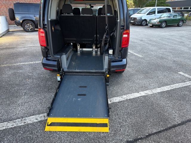 Fahrzeugabbildung Volkswagen Caddy Behindertengerecht Rollstuhlrampe
