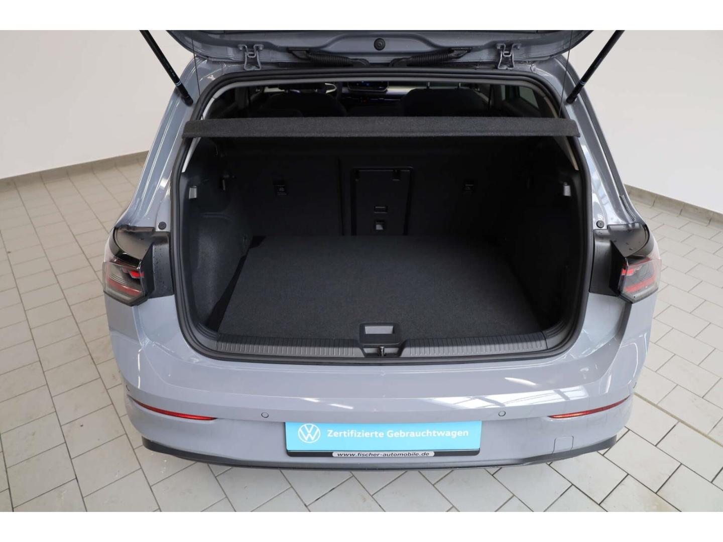 Volkswagen Golf 1.5 TSI Life 6-Gg. Matrix/Std.Hz./RFK/ACC, миниатюра 16