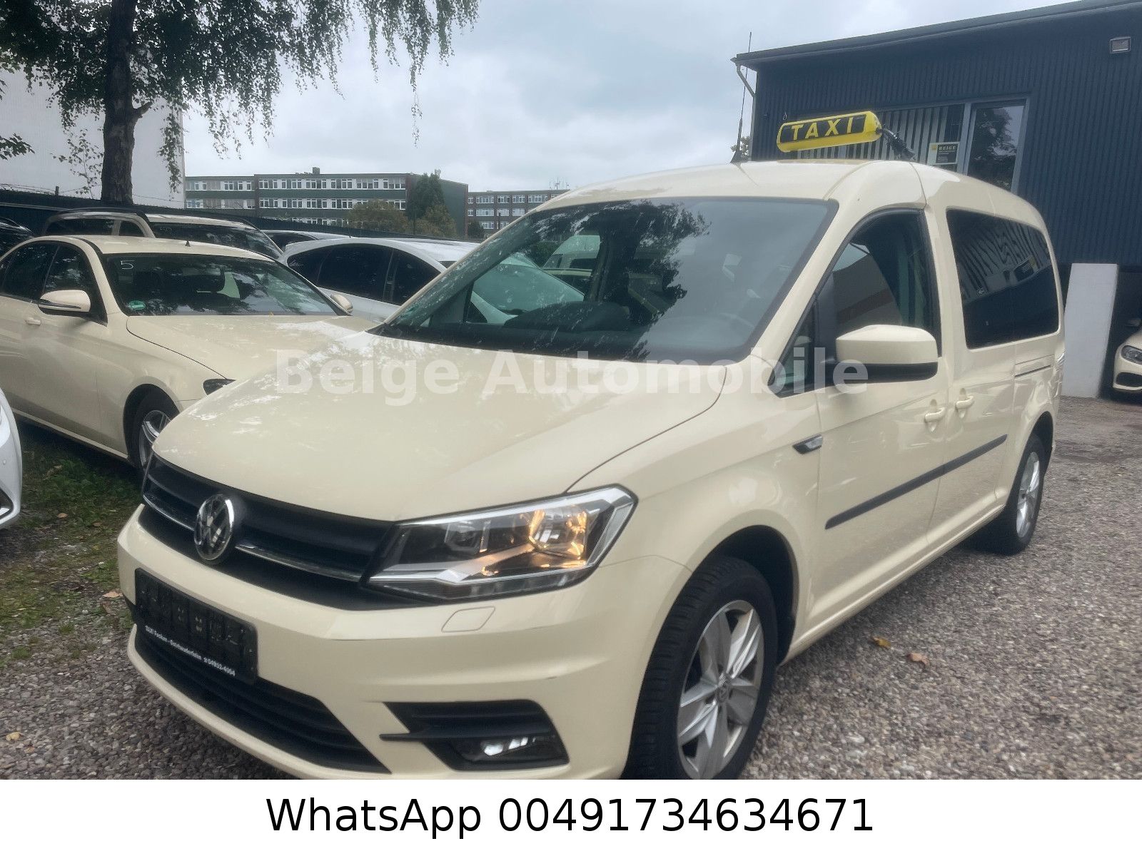 Volkswagen Caddy Maxi - 1
