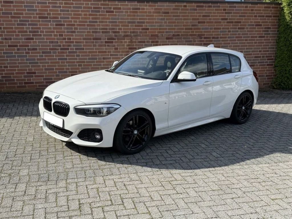 Image of BMW 118