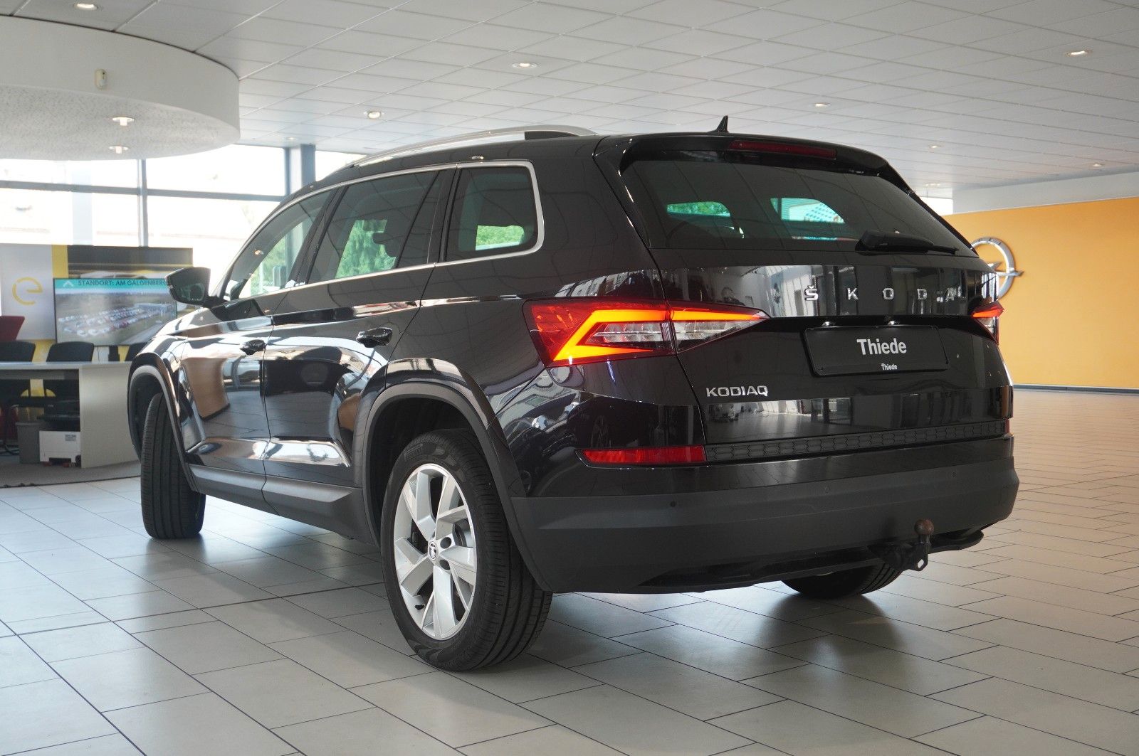 Fahrzeugabbildung SKODA Kodiaq 2.0D STYLE 7-SITZ NAVI/LED/KAMERA/ACC/AHK