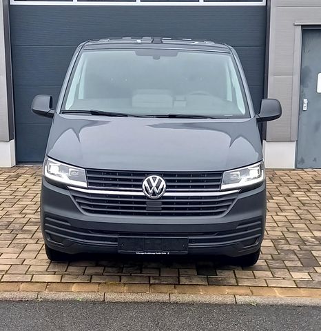 Volkswagen T6.1  Kombi 8-Sitzer DSG LED AHK Klima Kamera SH