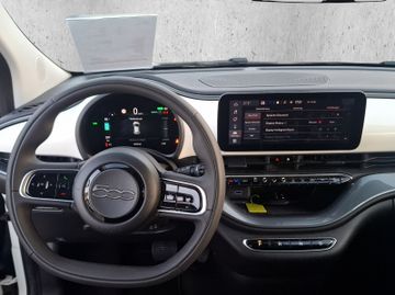 Fiat 500 e Base KeyLess+Navi+LM+SpurH+AUT+KlimaA