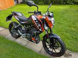 KTM Duke 200 - KTM DUKE 200