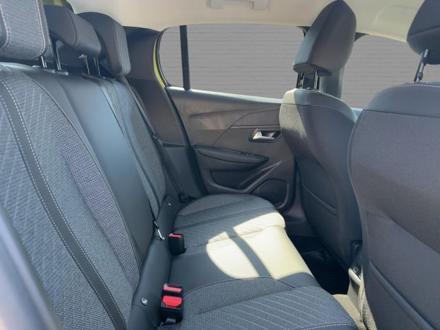 Foto Nummer 10: PEUGEOT 208