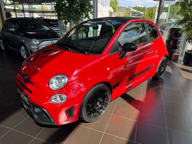 Fahrzeugabbildung Abarth 595C  Esseesse Estetico BEATS AKRAPOVIC