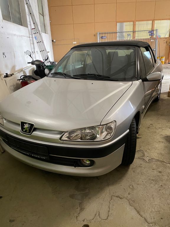 Peugeot 306