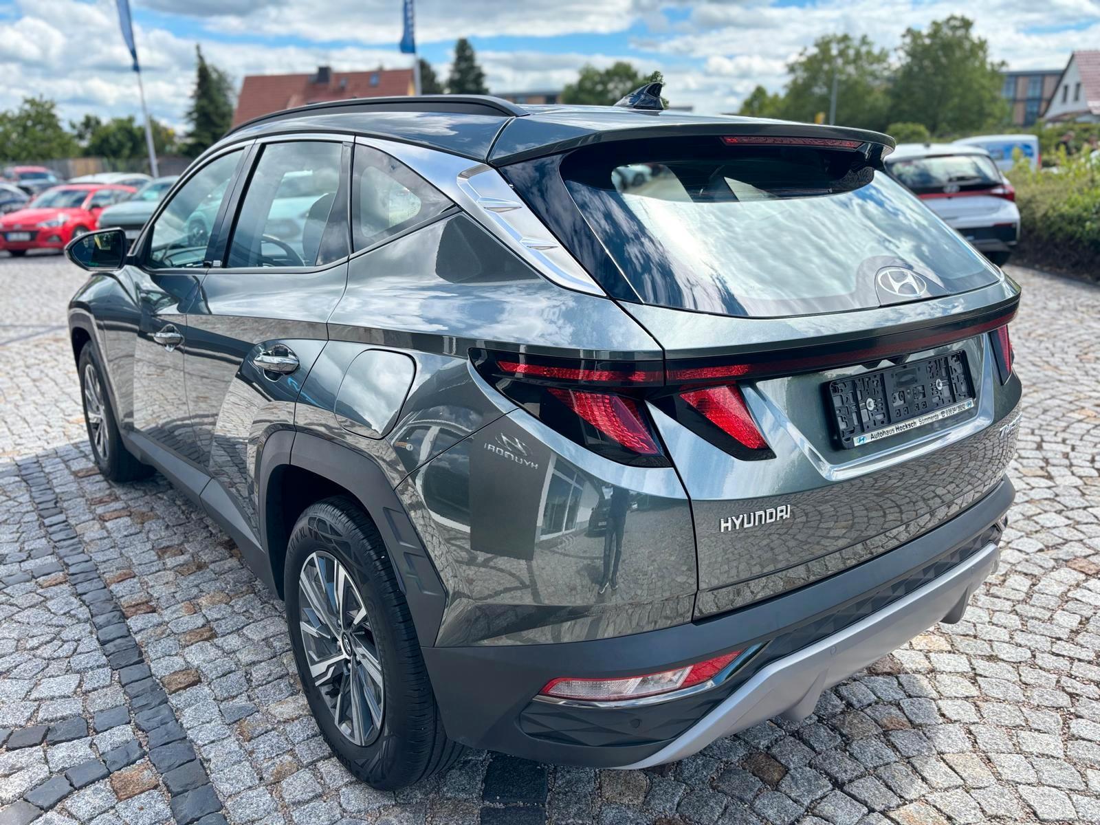 Hyundai Tucson 150PS Select / Navi & Funktionspaket