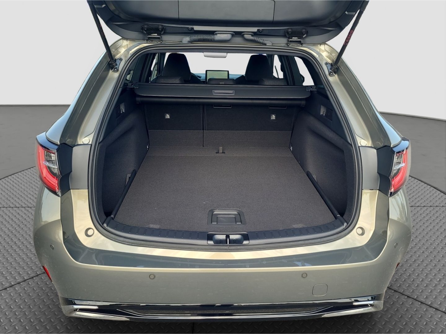 Suzuki Swace - Bild 20