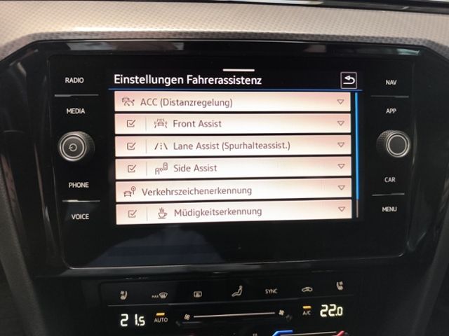 Fahrzeugabbildung Volkswagen Passat Variant 2.0 TDI DSG Alltrack 4MOTION PANO