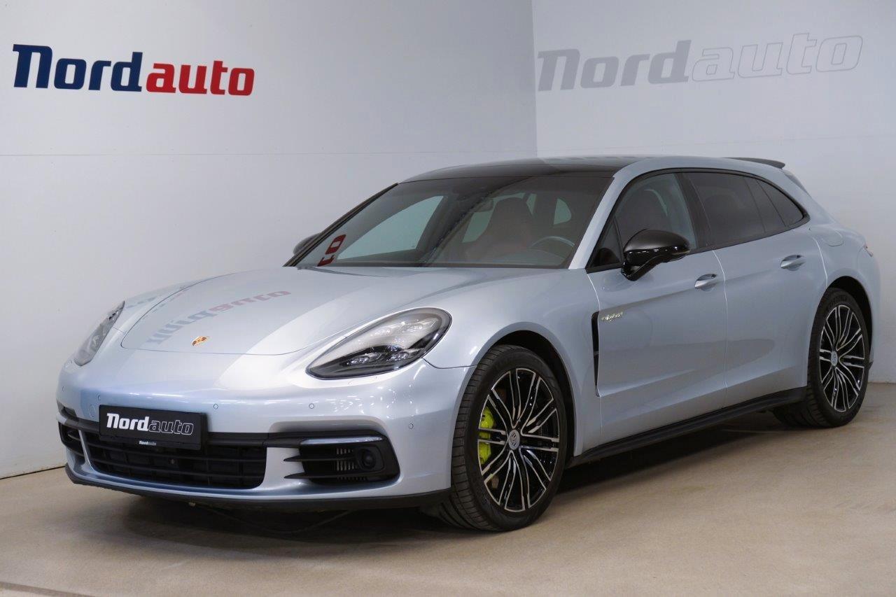 Porsche Panamera Sport Turismo 4 E-Hybrid
