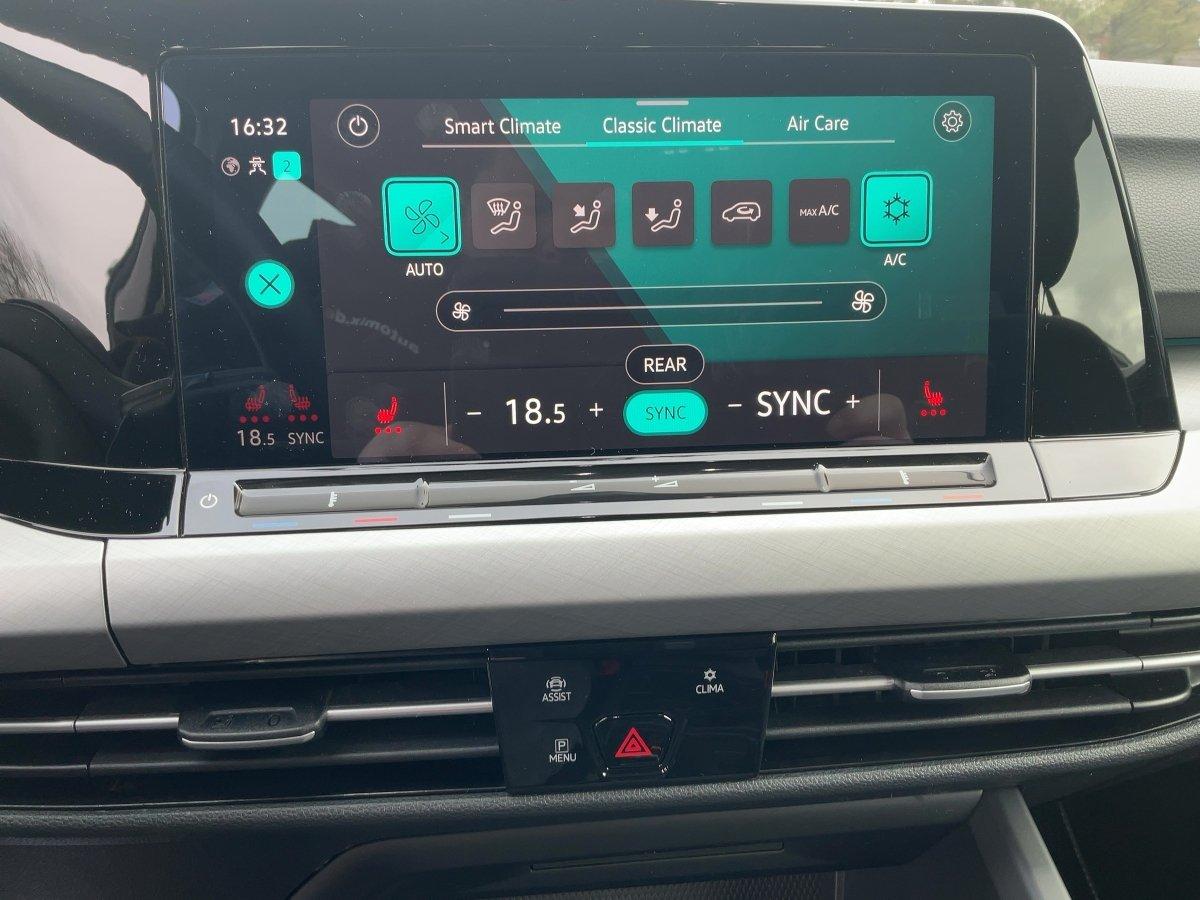 Volkswagen Golf VIII 1.5 eTSI Life ACC,AHK,AUTOM.,LED,Navi, миниатюра 13