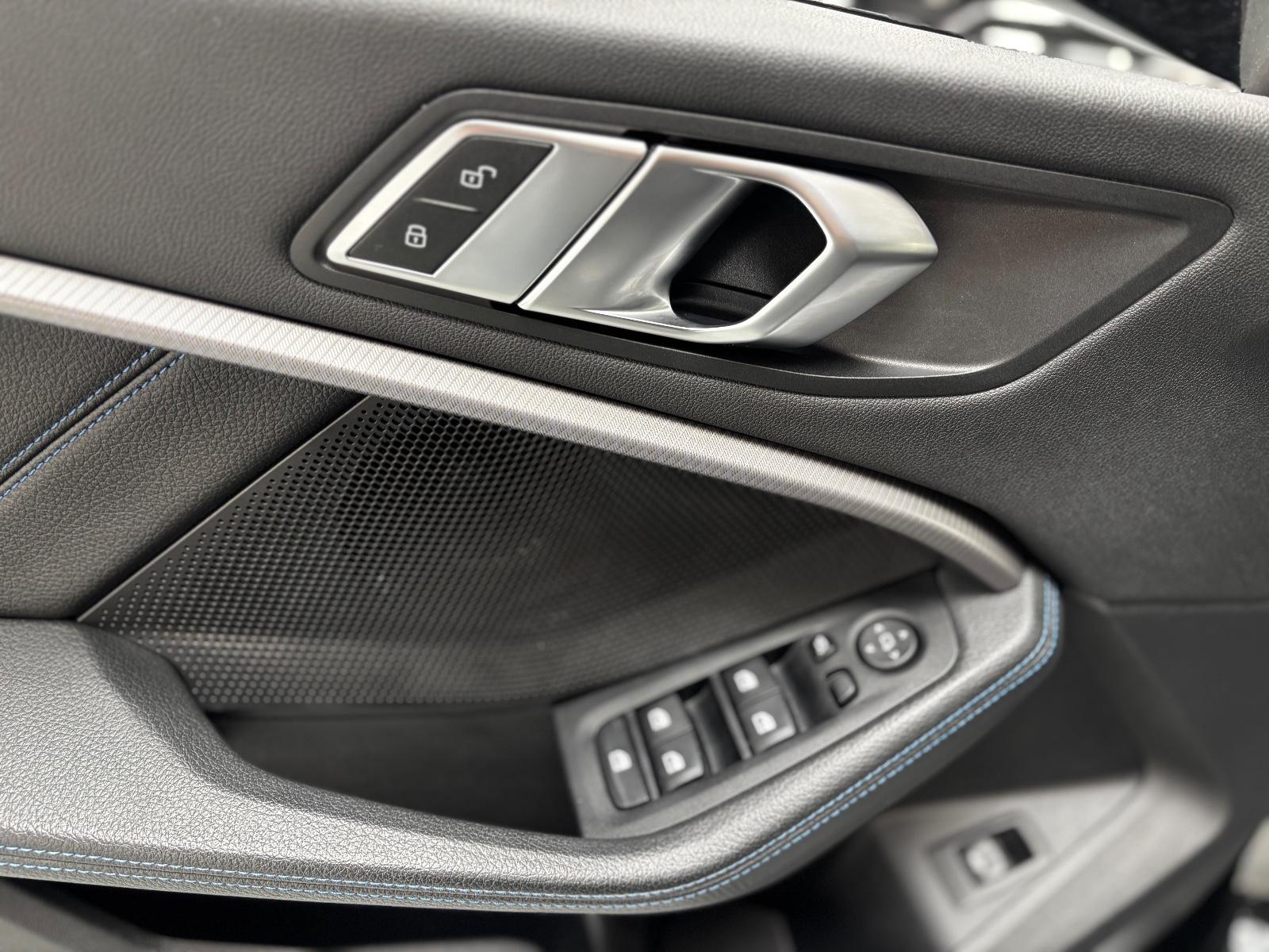 BMW 1 Series i M-Sport LED HiFi LcProf LHZ SHZ KEYLESS, миниатюра 24