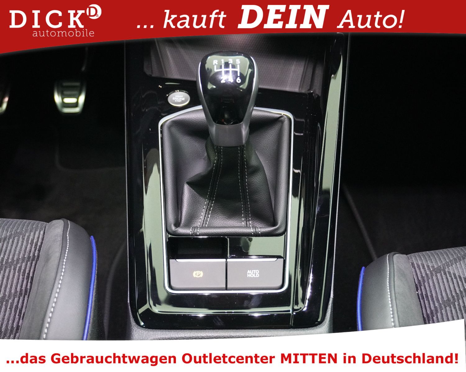 Fahrzeugabbildung Volkswagen Golf VIII 1.5 3X R-LINE+PANO+MATRI+360+HEAD+AHK+