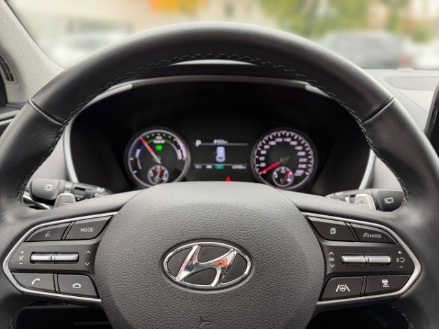 Fahrzeugabbildung Hyundai SANTA FE Plug-In Hybrid 4WD +KLIMA+DAB+RFK+NAVI+
