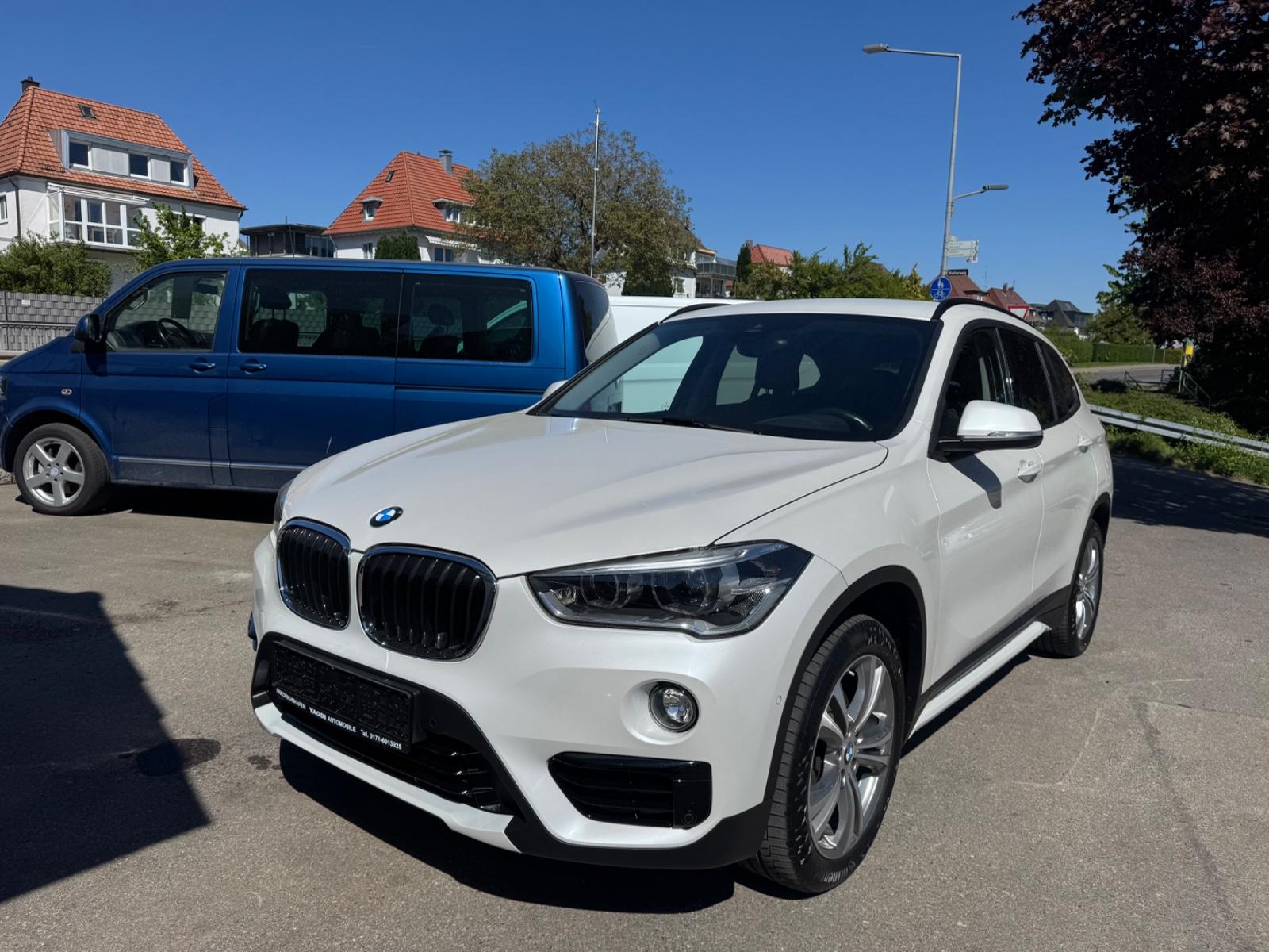 BMW X1 xDrive 18 d Sport Line *LED*AHK*BUSINESSPAKET