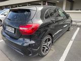 Mercedes-Benz A 250 4MATIC AMG Line DCT AMG Line - Mercedes-Benz: Firmenfahrzeug