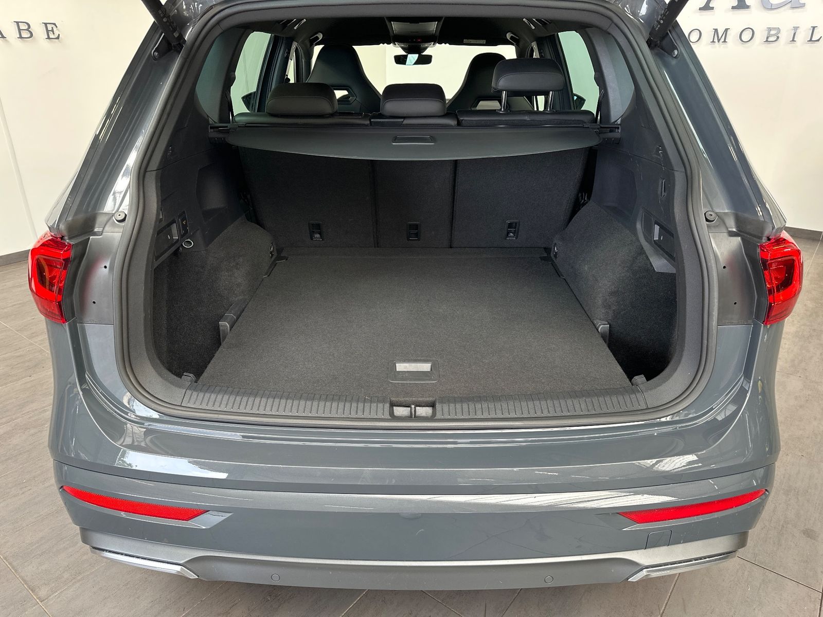 Fahrzeugabbildung SEAT Tarraco FR NAV+LED+ACC+KAMERA+AHK+STDHZG+19ZO+VC