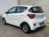 Hyundai i10 1.2 YES! Winterpaket 1 Hand - Hyundai i10 Gebrauchtwagen