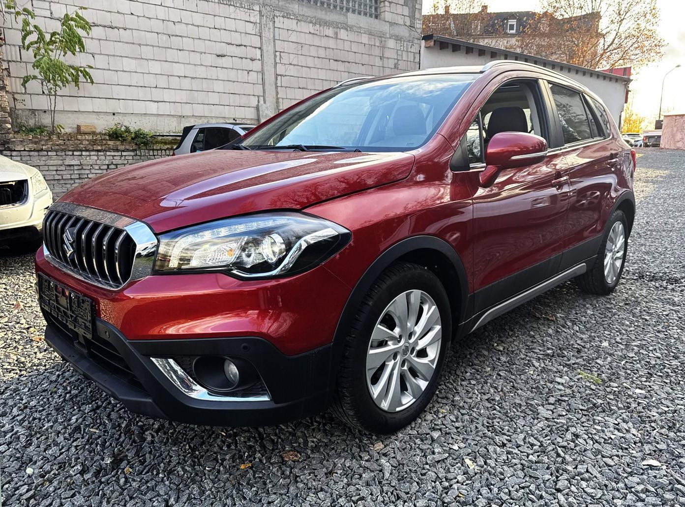 Suzuki SX4 S-Cross 4x4 Leder Panorama Navi LED Kamera