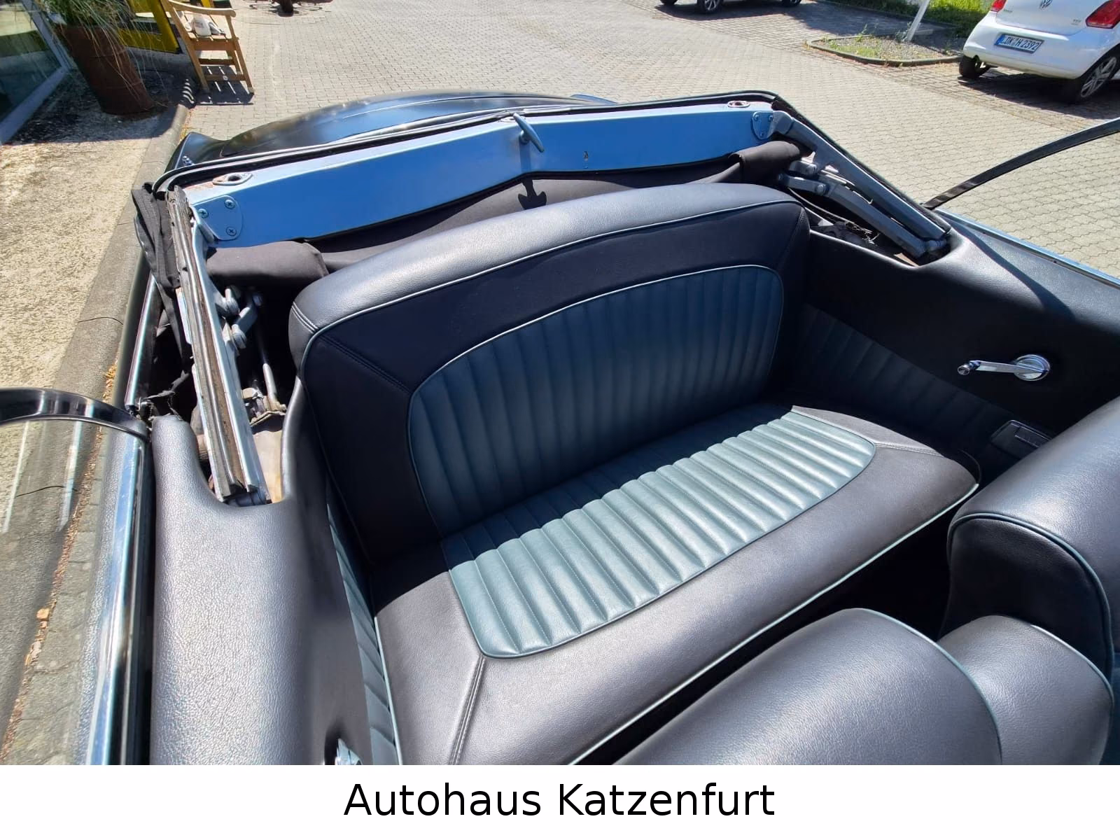 Ford Shoebox Custom Eight Convertible Coupe/#28