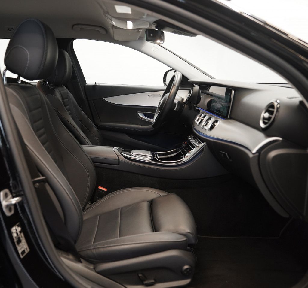 Mercedes Benz E 220