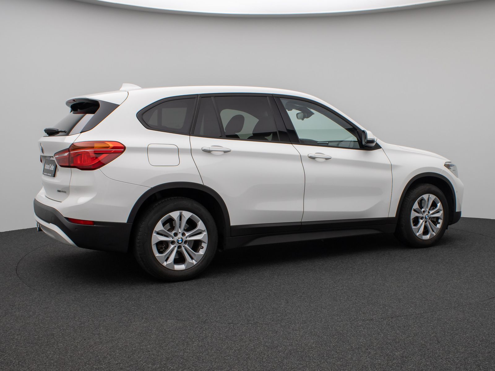 Fahrzeugabbildung BMW X1 xD25e Parkassist DAB Navi Geschwindigkeitsreg