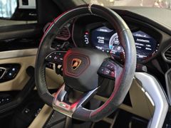 Fahrzeugabbildung Lamborghini Urus (BANG&OLUF/3D-CAM/PANO/MASSAGE/2xTV/STYLE