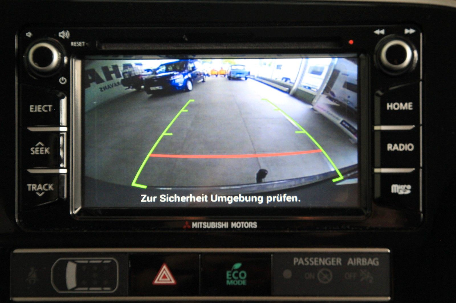 Fahrzeugabbildung Mitsubishi Outlander Active 2WD