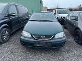 Toyota Avensis 1.8 Linea Sol - gebrauchte Toyota Avensis aus dem Jahr 2000