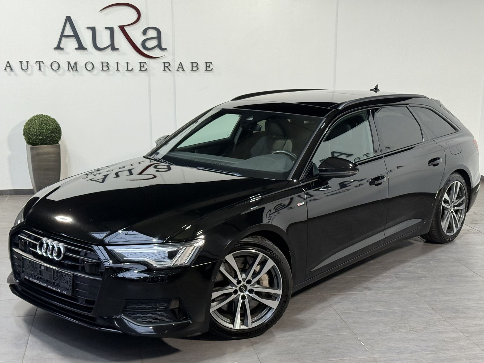 Fahrzeugabbildung Audi A6 Avant 50 TFSI e Qu S-Line NAV+LED+PANO+AHK+VC