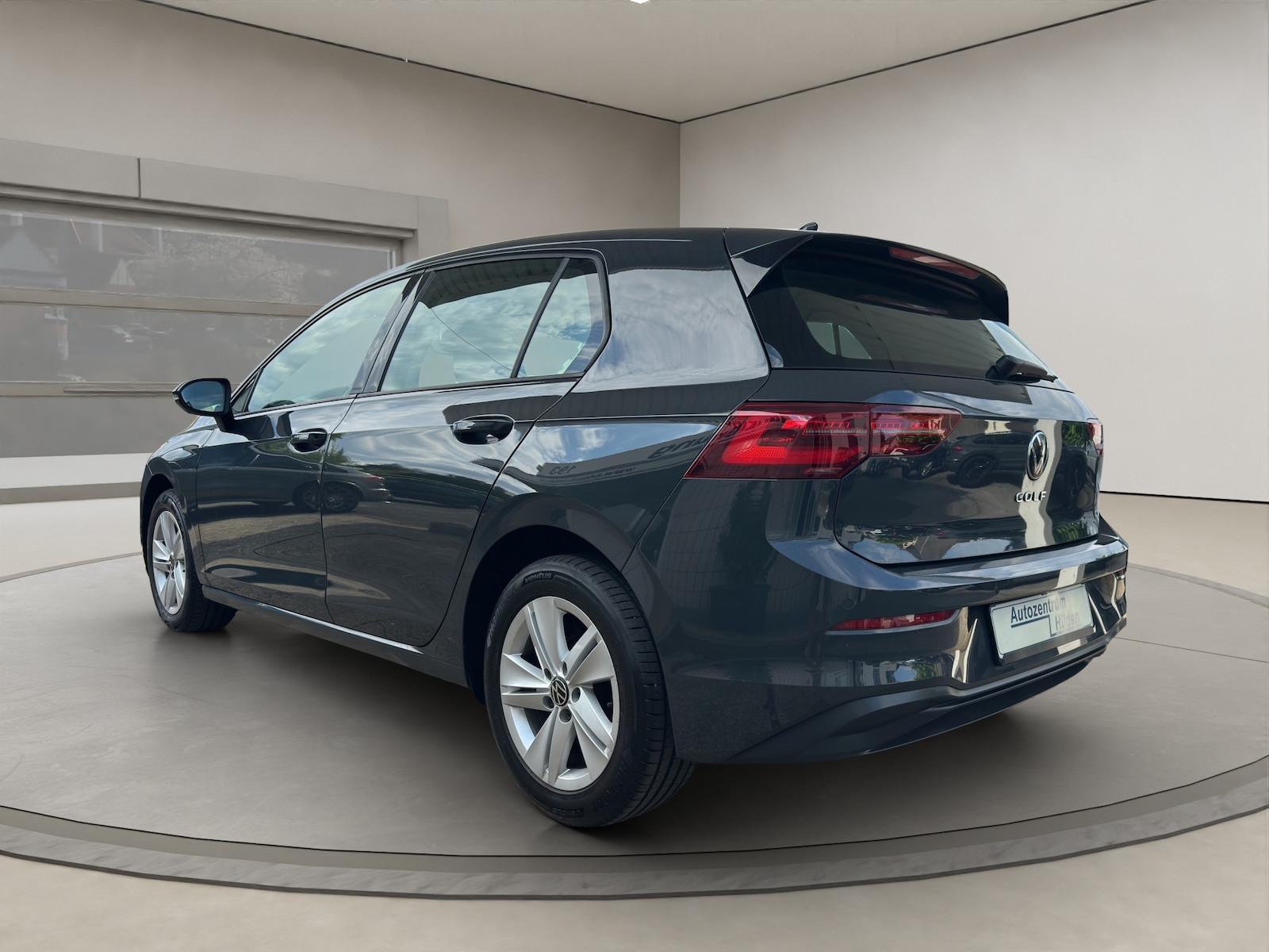 Volkswagen Golf 1.5 TSI Lim. Life LED Matrix Pano APP, миниатюра 3