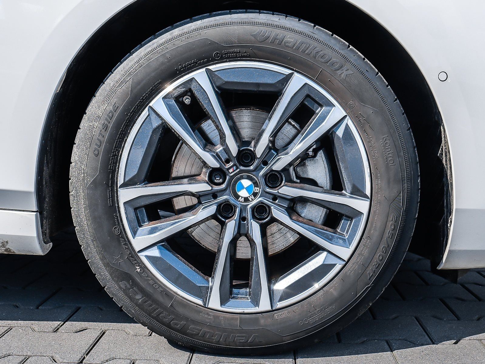 BMW 220 Active Tourer - Bild 4