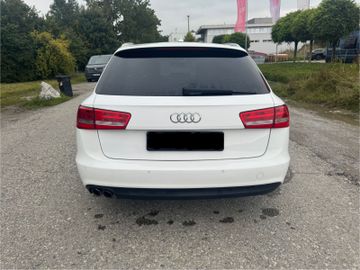 Audi A6 - 6