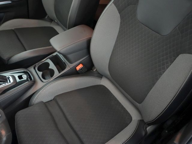 Grandland BUSINESS ELEGANCE AUTOMATIK+NAVI+MATRI