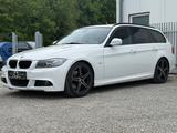 BMW 320i Touring*M-Packet*PANO - BMW 320 aus 2010