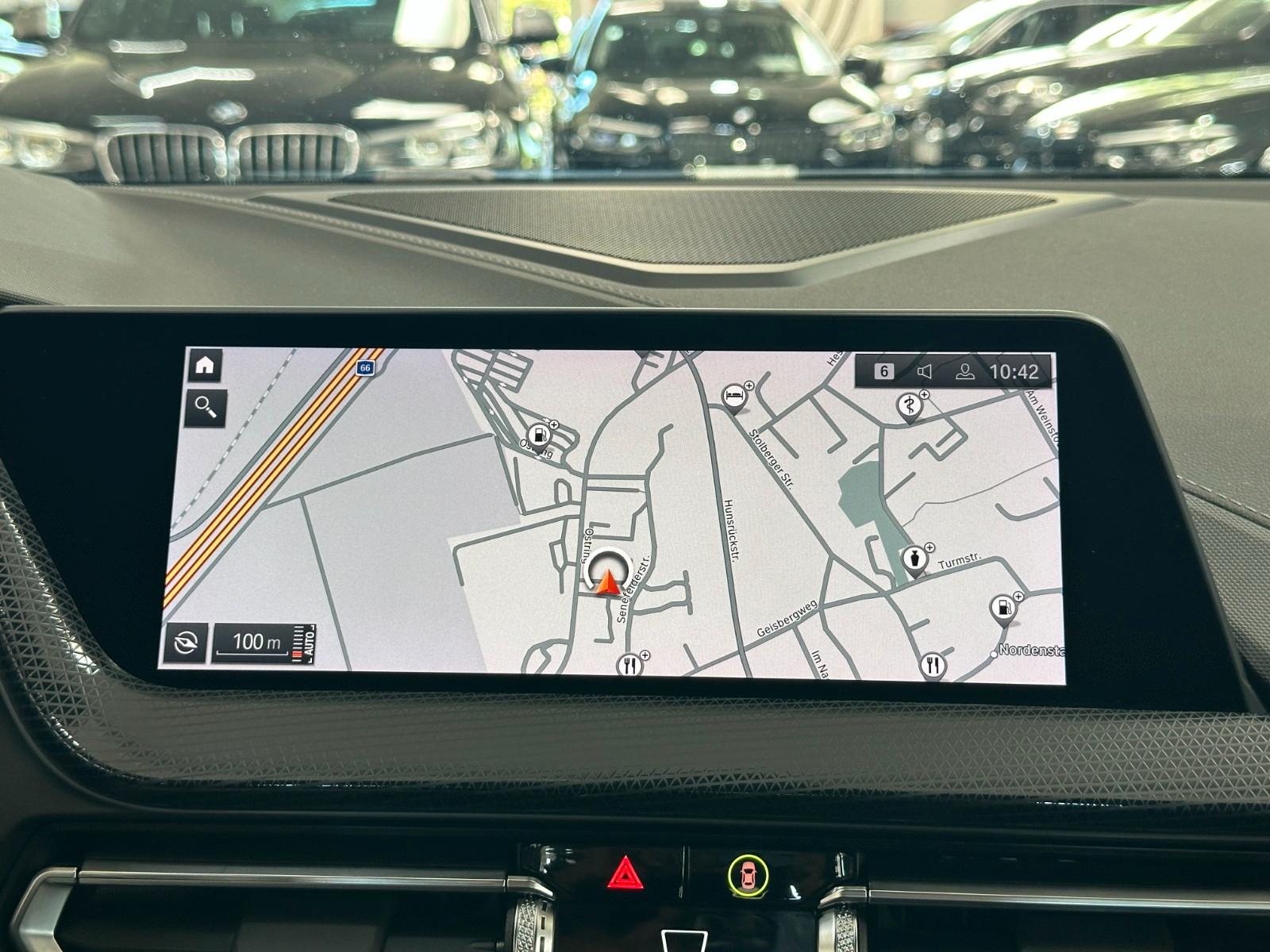 BMW 1 Series i Sport Line LC.PRO AD.LED CARPLAY SHZ KAMERA, миниатюра 22
