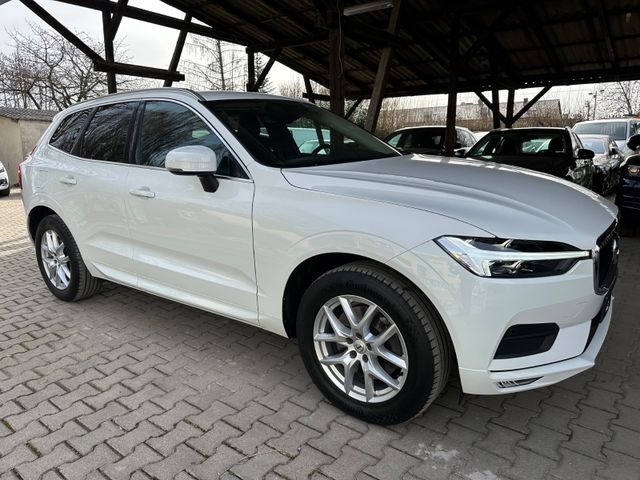 Volvo XC60 Momentum Pro AWD*PANO*ACC*T-LEDER