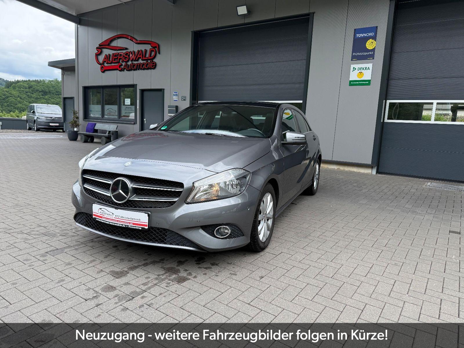 Mercedes-Benz A 180 A * Automatik * Tempomat * PDC * AMG Line